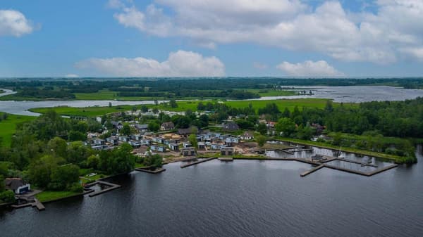 Vakantie aan het water: de 5 mooiste vakantieparken aan de Belgische meren